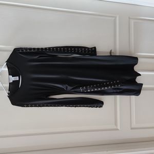 Carmen Marc Valvo long sleeve dress